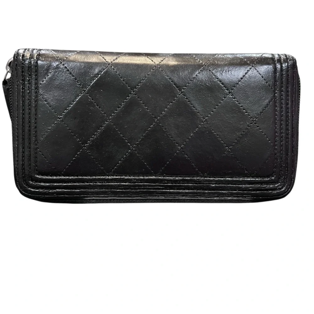 CHANEL Black Boy  Leather Wallet - Picture 8 of 10